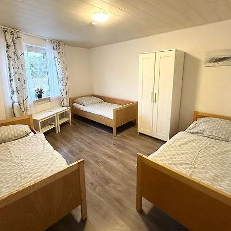 別荘 Work & Niederkassel