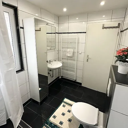 Work & Niederkassel *