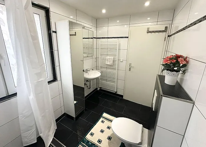 Work & Niederkassel *