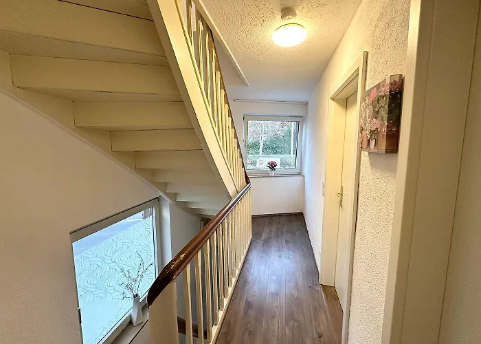 Work & Niederkassel Feriehus Rheidt